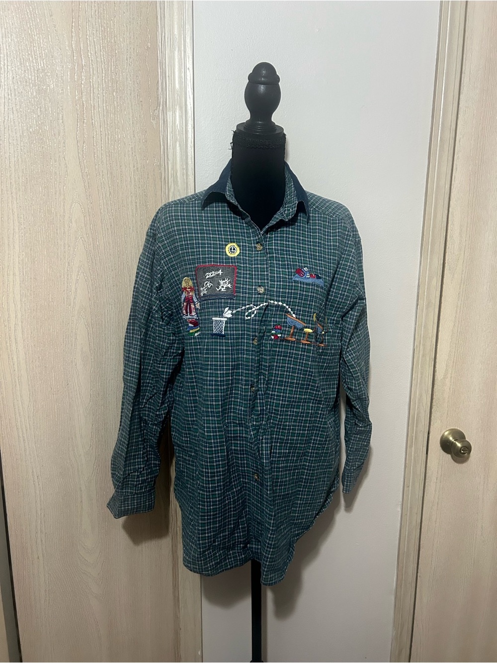 Embroidered Green Plaid Women's Button-Up Blouse